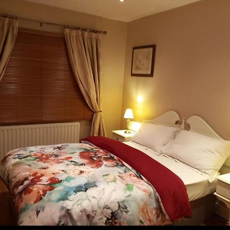 Mels Accomodation Летеркени Екстериор снимка