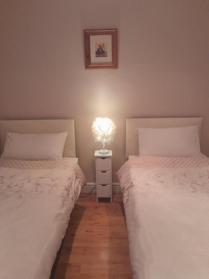 Mels Accomodation Летеркени Екстериор снимка